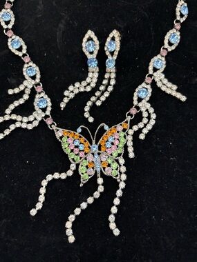 Suzanne Somers Multicolor Butterfly Rhinestone Necklace & Earring Set